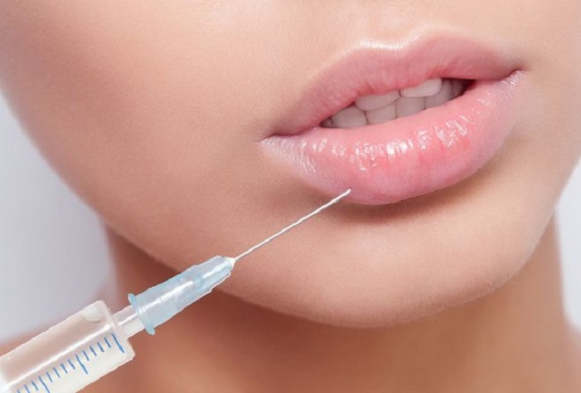 5 ключевых факторов выбора: какой филлер лучше для увеличения губ