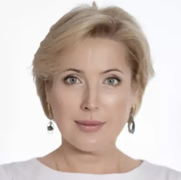 Агалакова <br />Юлия